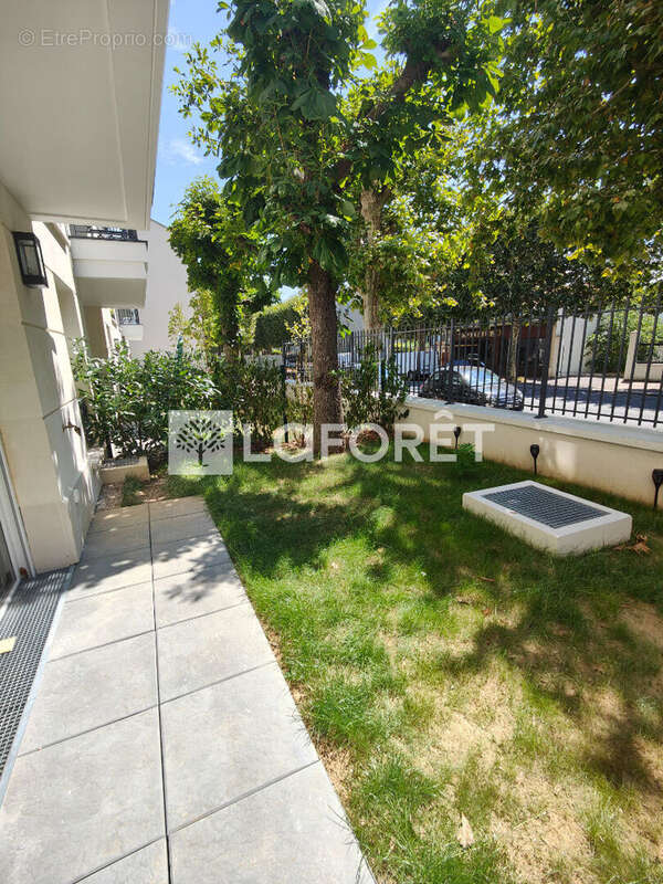 Appartement à LE PERREUX-SUR-MARNE