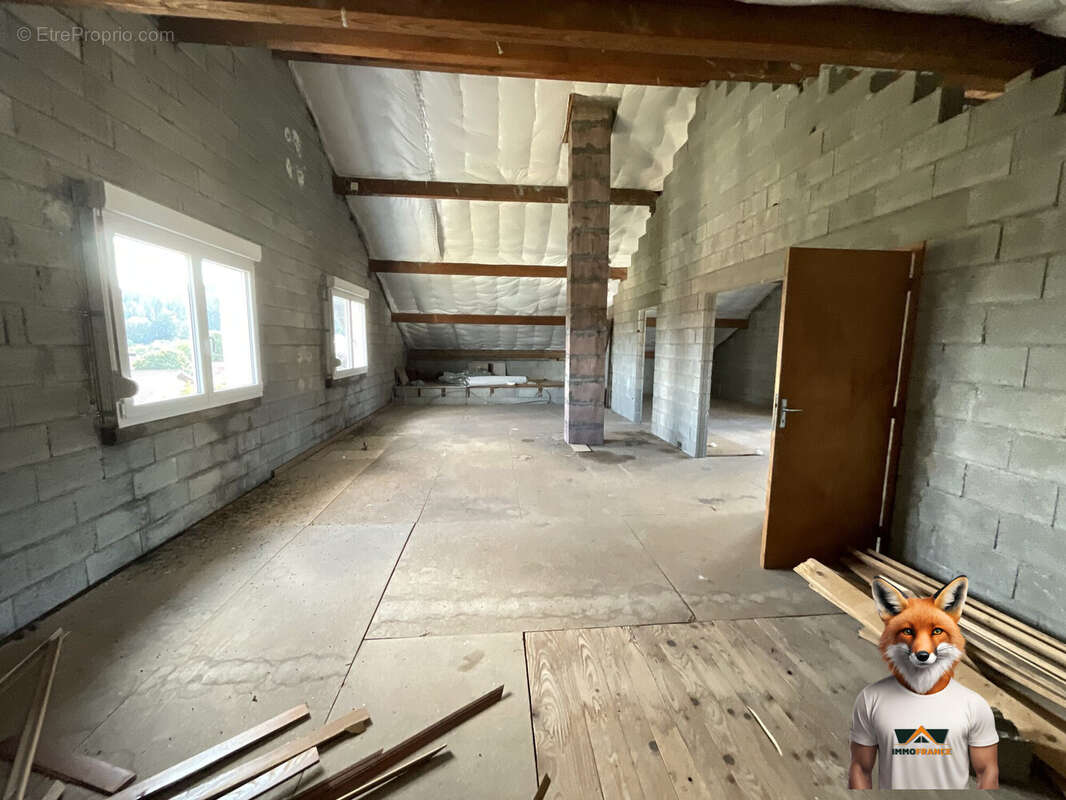 Maison 117 m² à Orchamps-Vennes  - photo 9