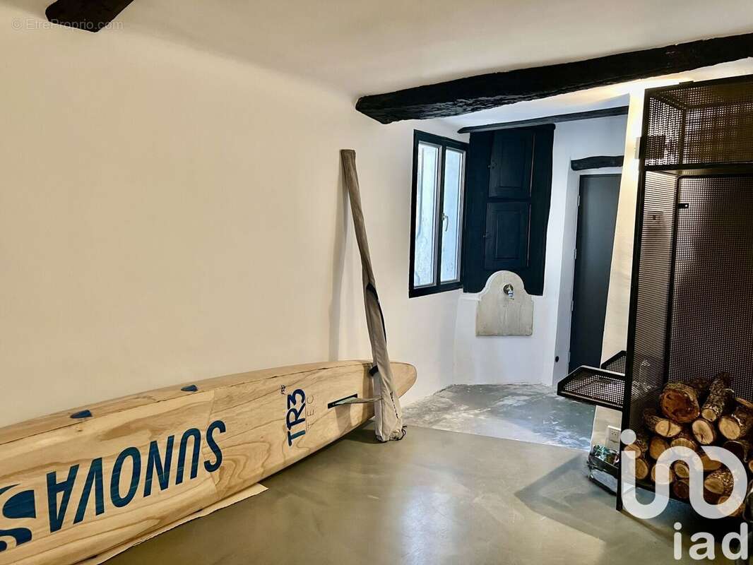 Photo 9 - Maison à LE CASTELLET