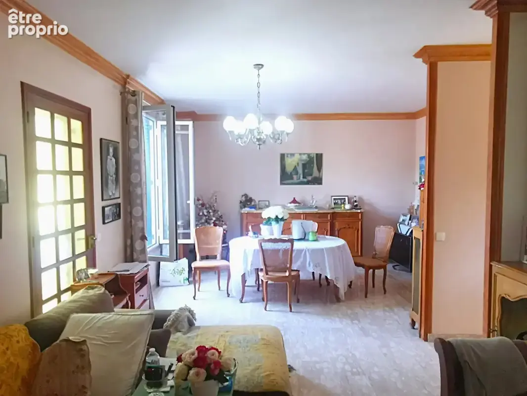 94400 vitry sur seine maison 4/5 pieces 116.19 m² sur un terrain de 688 m² - photo 2