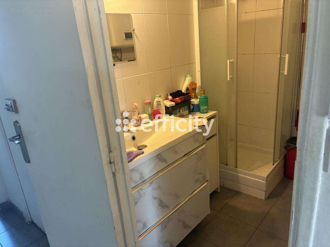 Appartement à MARSEILLE-15E