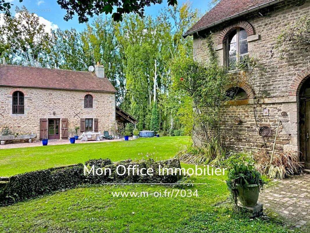 Référence : 7038-les - moulin en pierre de charme à vendre à cuissai - photo 12