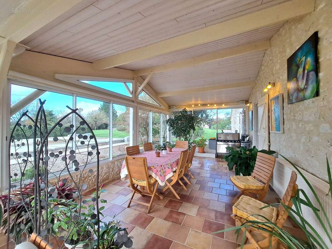 Maison à LA ROMIEU