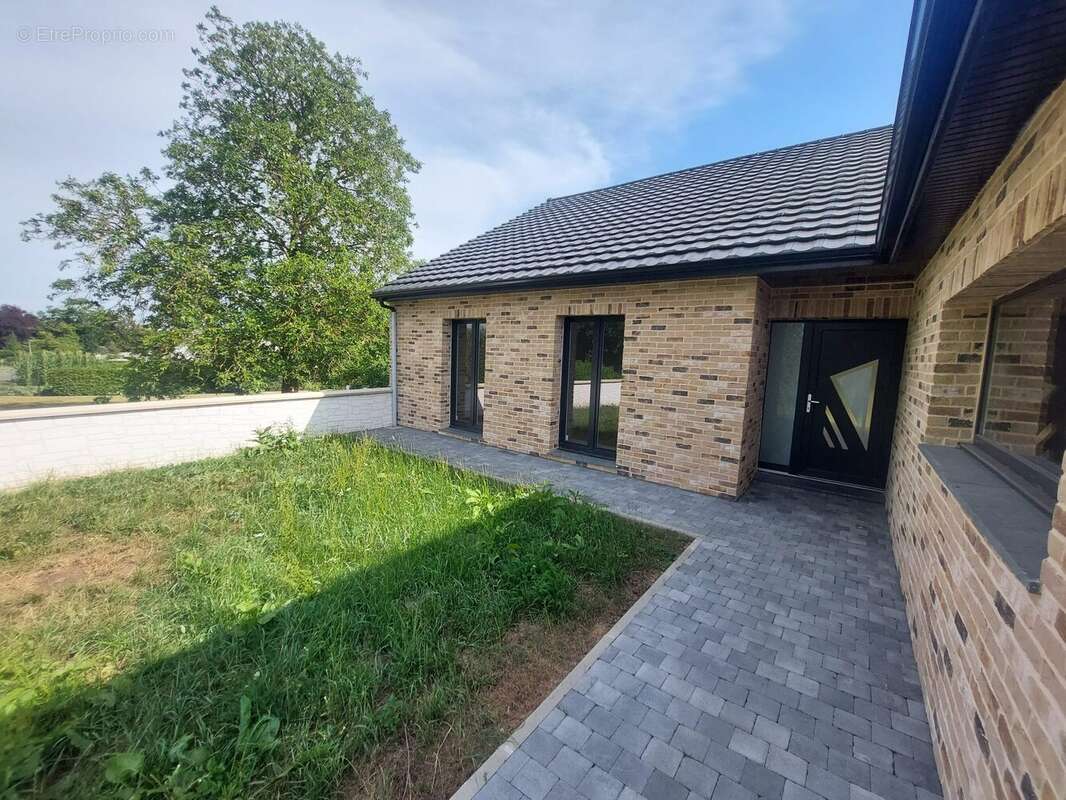Maison 145 m² à Croisilles  - photo 2