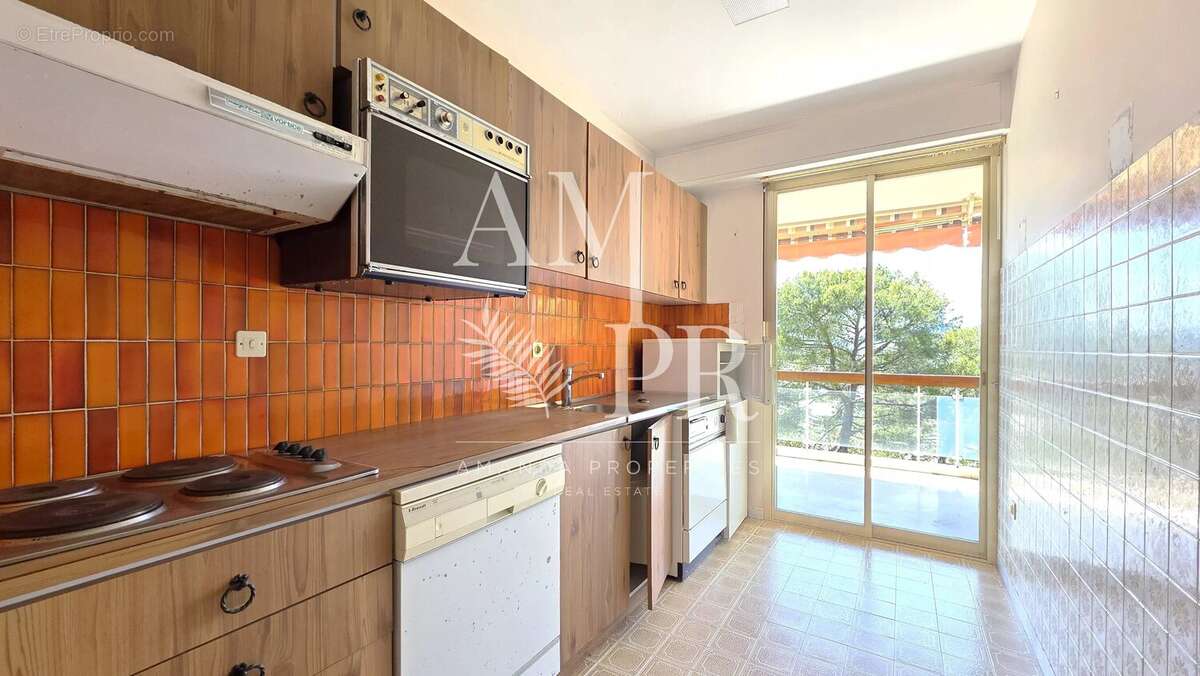 Appartement à LE CANNET