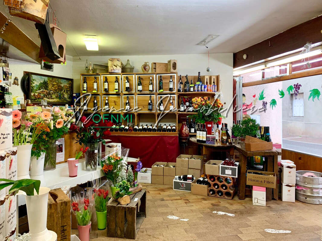 Commerce à SAINT-MARCELLIN-EN-FOREZ