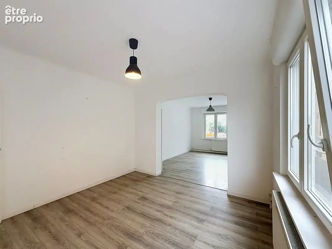 Maison 145 m2 - F6 - 3 chambres - terrasses - 2 salons - photo 8