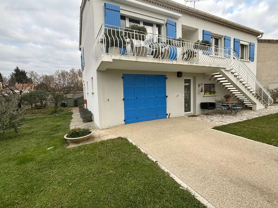 Maison à SAINT-MARTIN-DE-CRAU