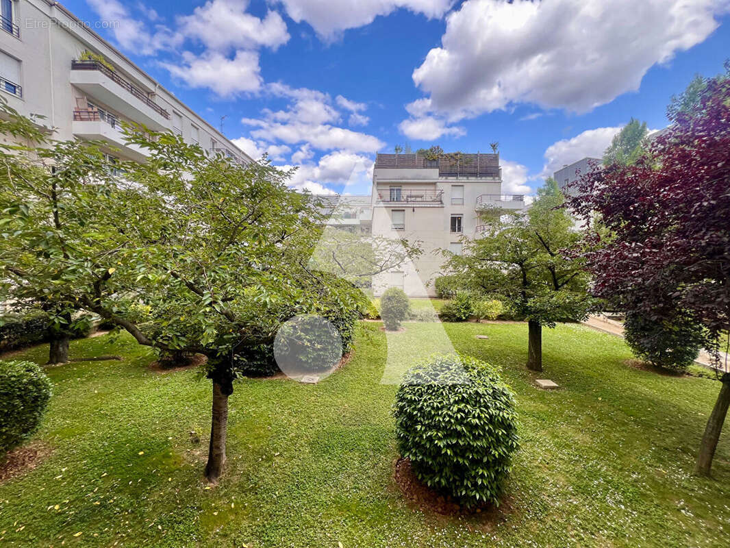 Appartement à SAINT-DENIS