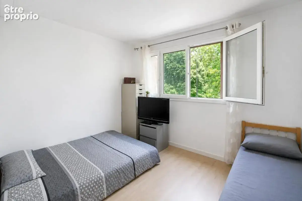 Appartement de 4 pièces de 75 m² à Aubergenville - photo 8