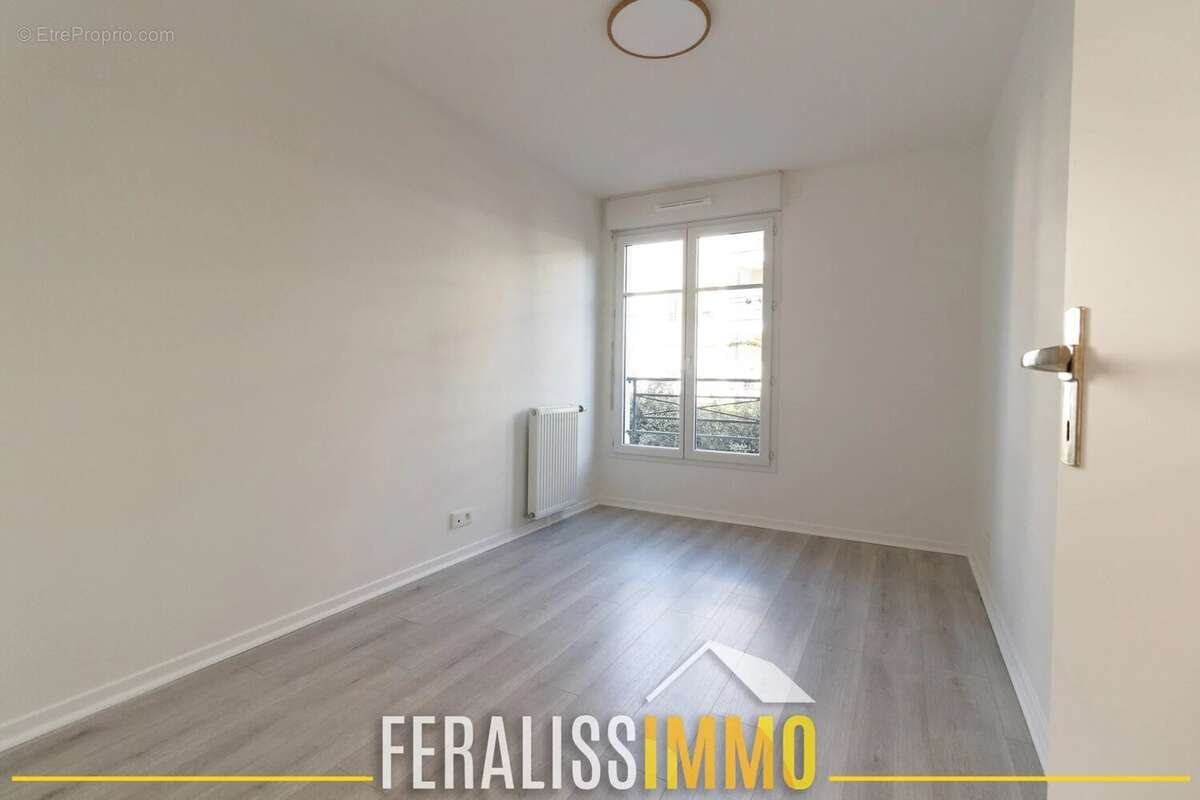 Appartement à VAUREAL