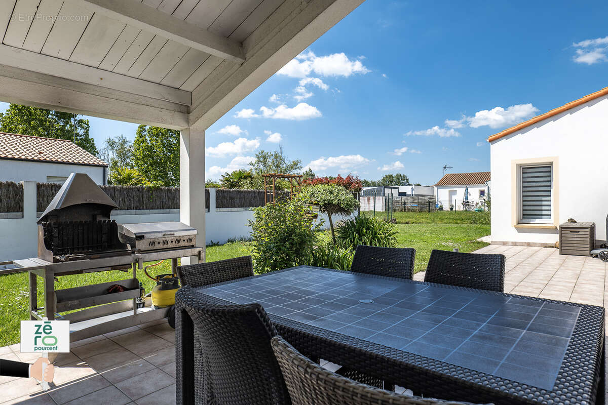 Maison à LE PERRIER