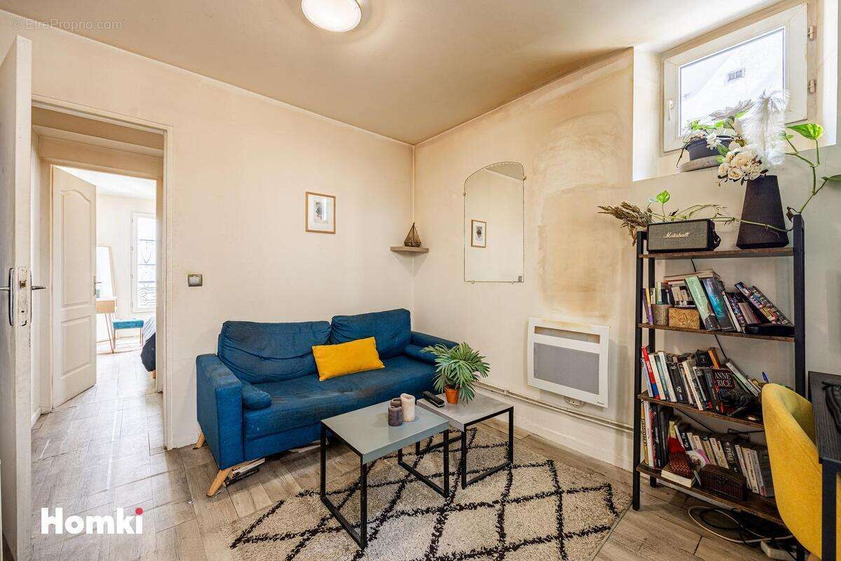 Appartement à PARIS-18E