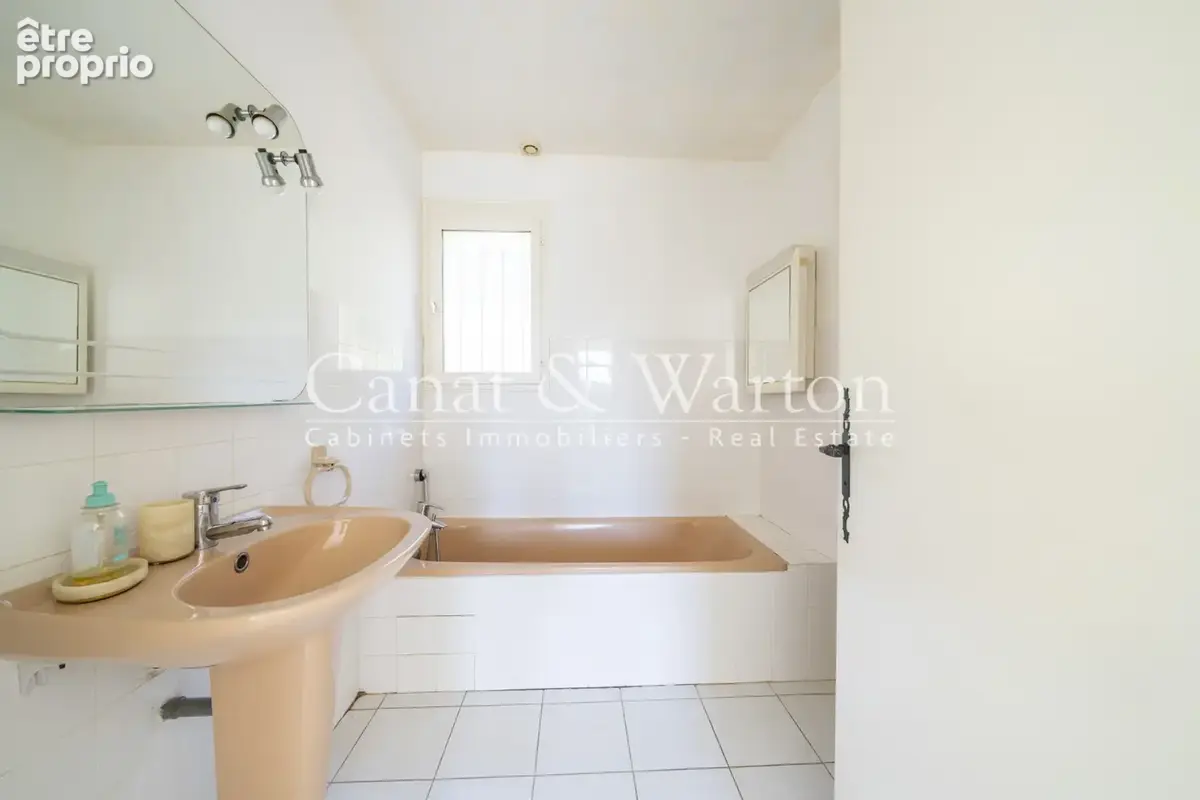 Domaine recherché à cavalaire: villa avec vue mer & piscine - photo 7