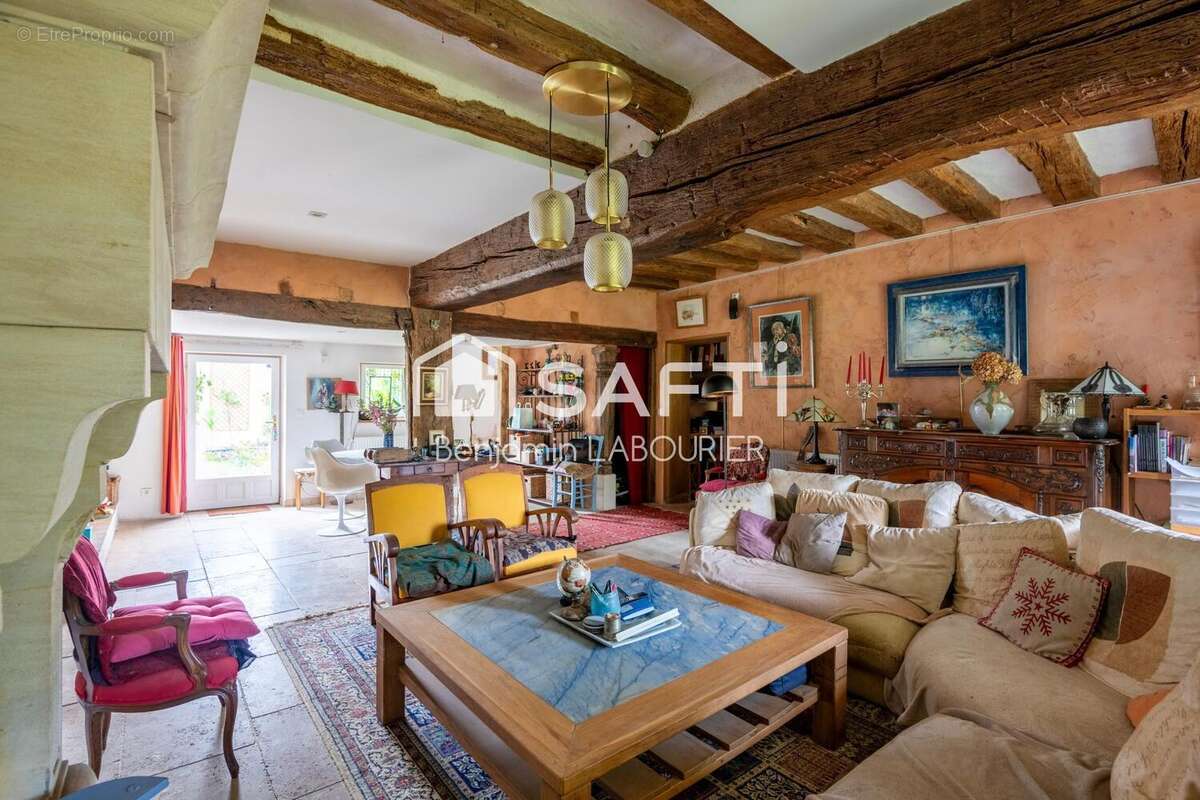 Photo 3 - Maison à TOUCY