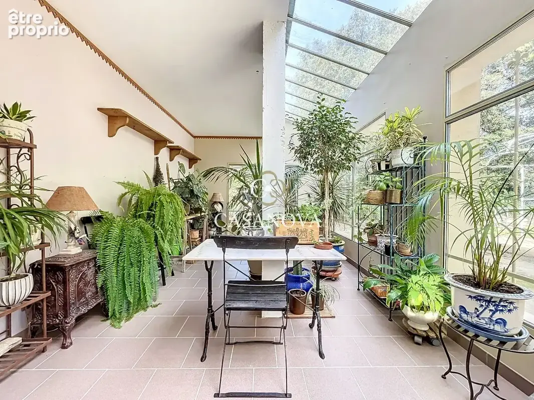 Maison de 230 m² sur joli jardin de 1700m² - photo 8
