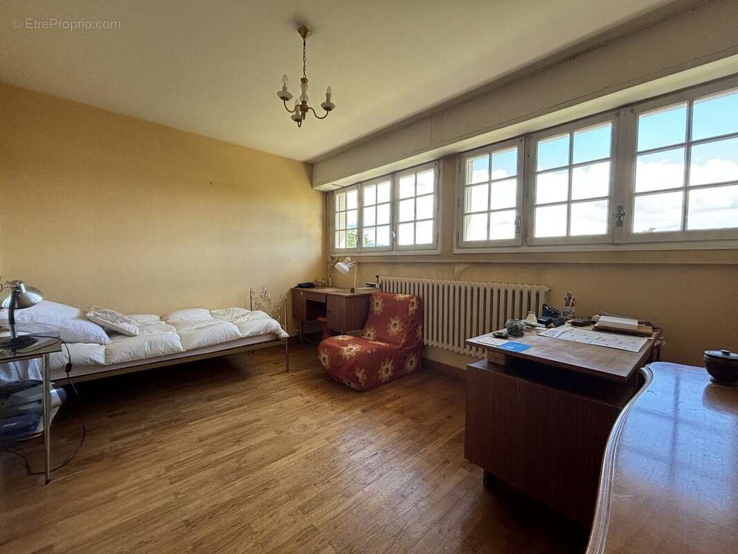 Maison 116 m² à Bourg-De-Peage  - photo 9