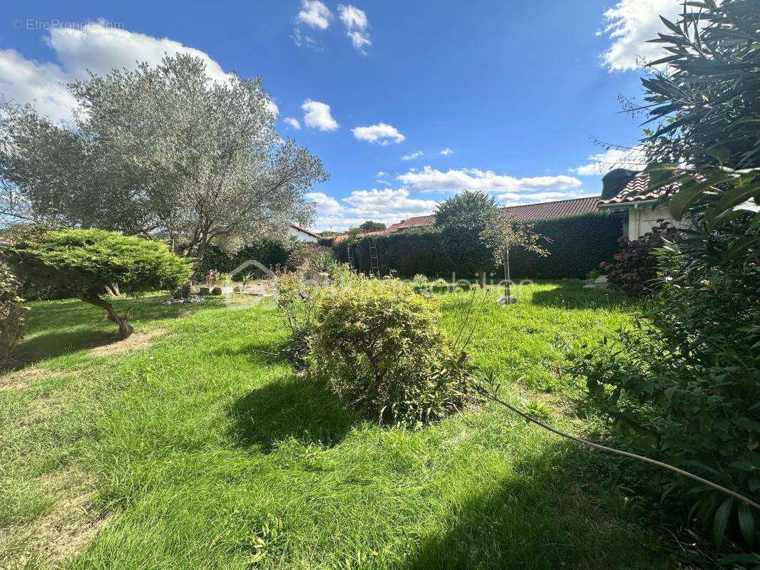 Maison à BARBAZAN-DEBAT