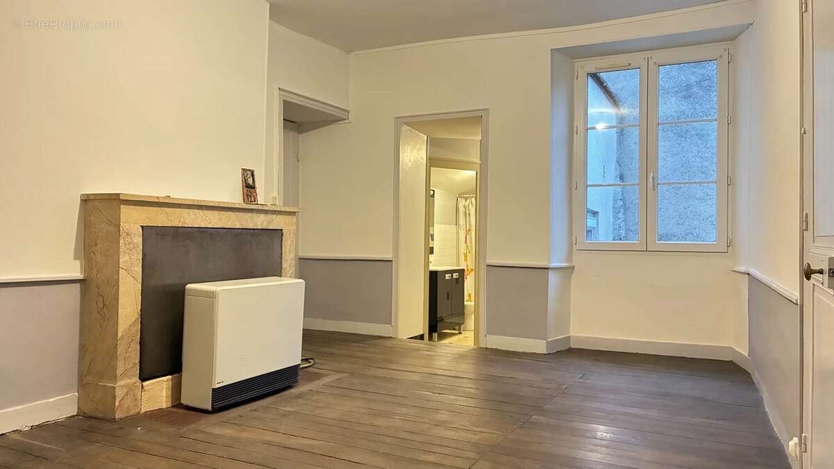 Maison à MONTMORILLON