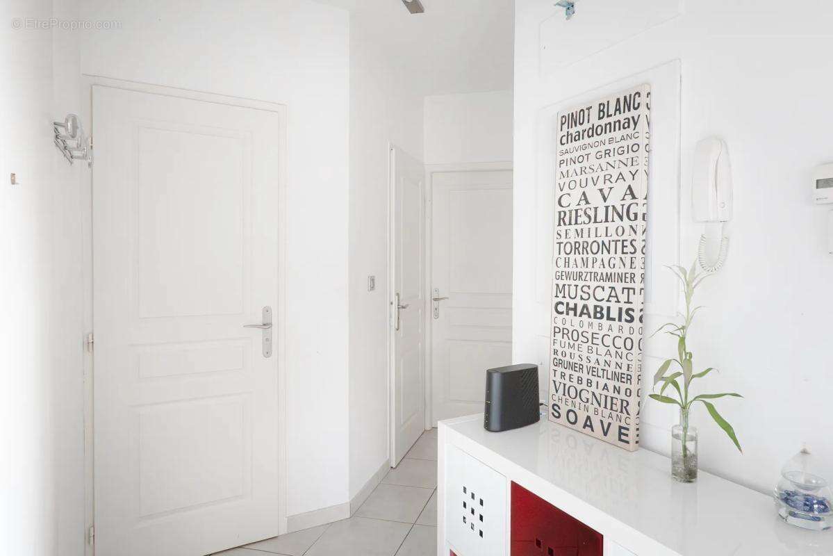 Appartement à VALENCIN