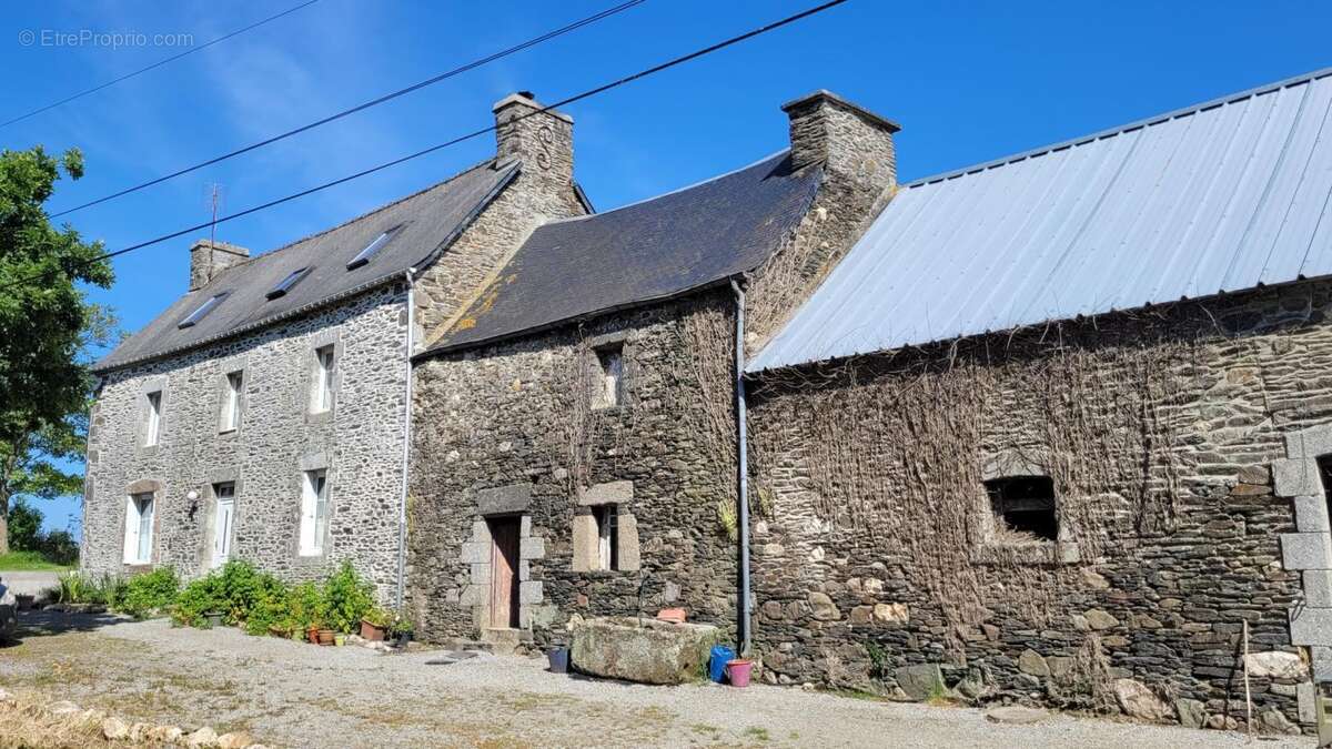 Maison à SAINT-MAYEUX