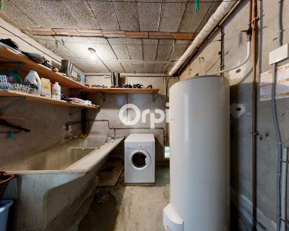 Grande villa familiale avec piscine, dépendance et potentiel locatif - photo 30