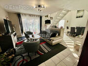 Appartement à AUREILHAN