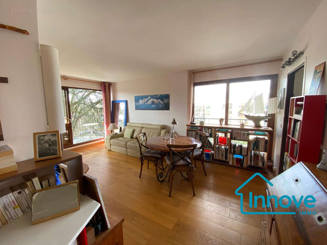 Appartement à ROCQUENCOURT