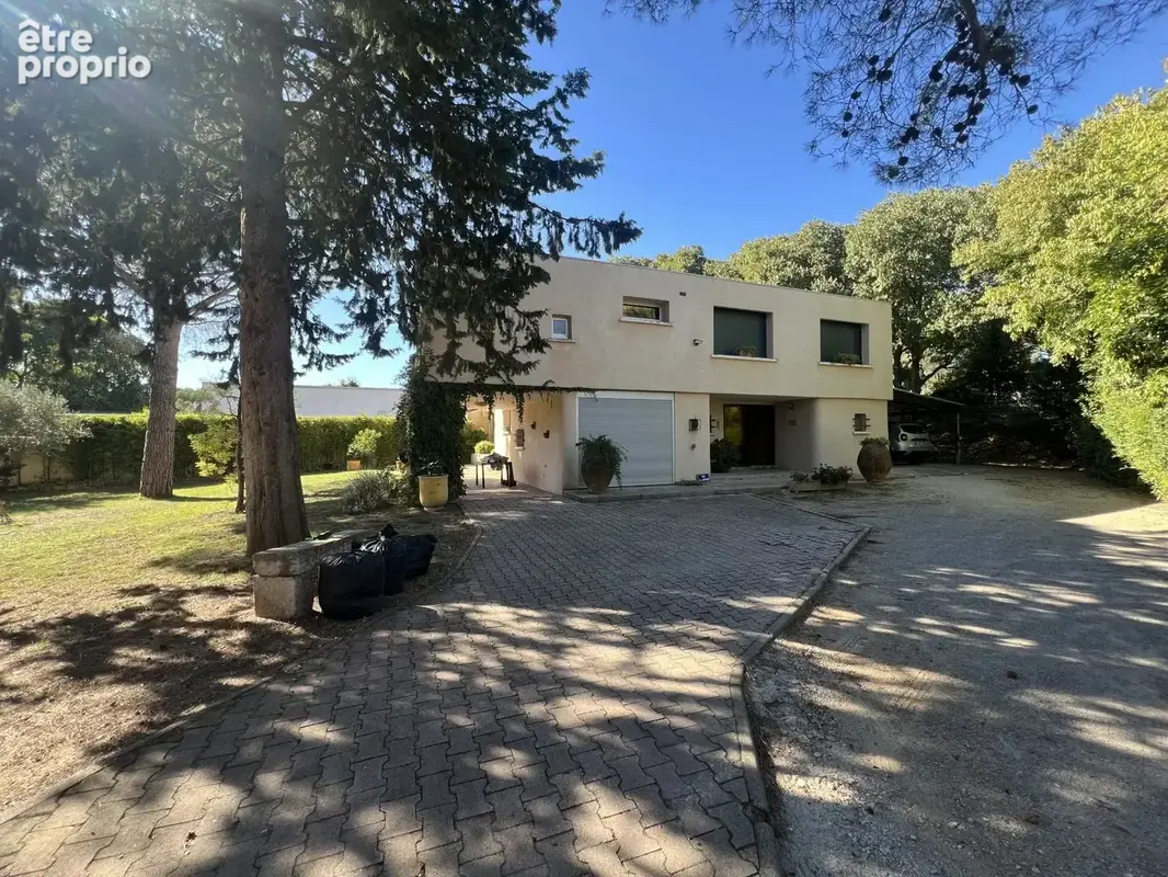 Maison 200 m² à Nimes  - photo 4