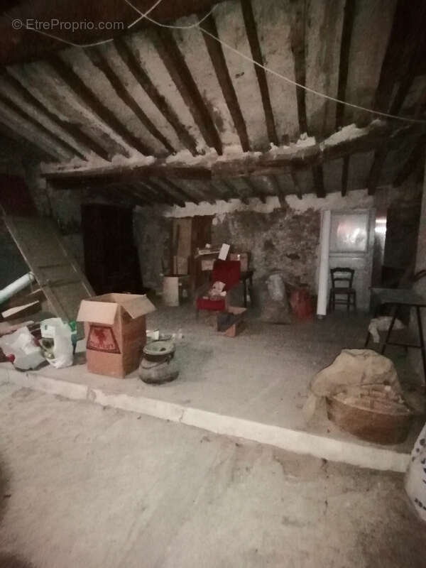 Maison à CASCASTEL-DES-CORBIERES