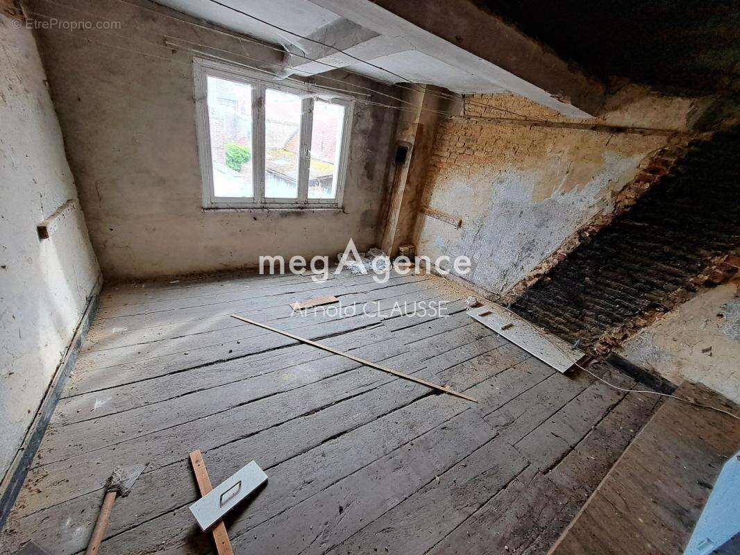 Maison avec potentiel commerce en centre ville - photo 6
