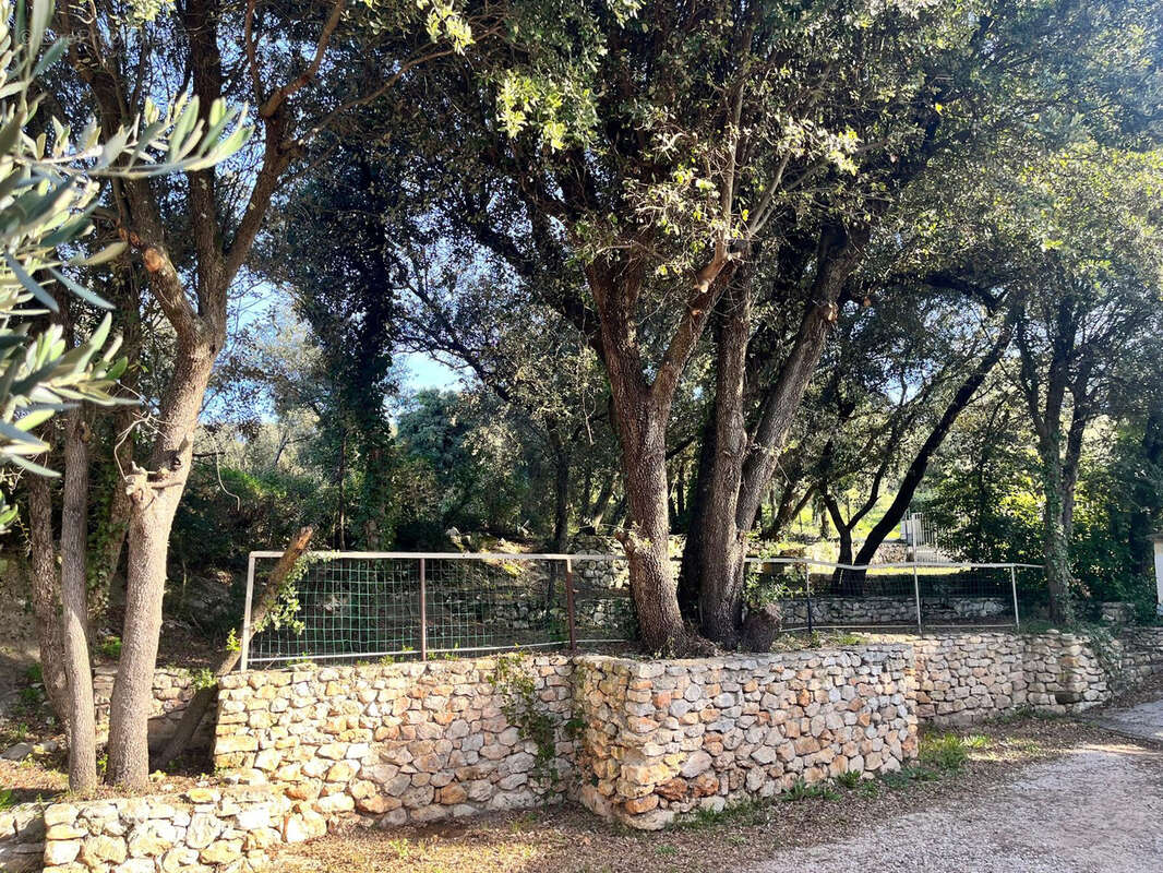 Maison à VERS-PONT-DU-GARD