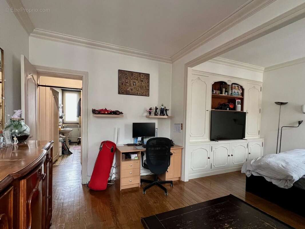 Appartement à FONTENAY-SOUS-BOIS
