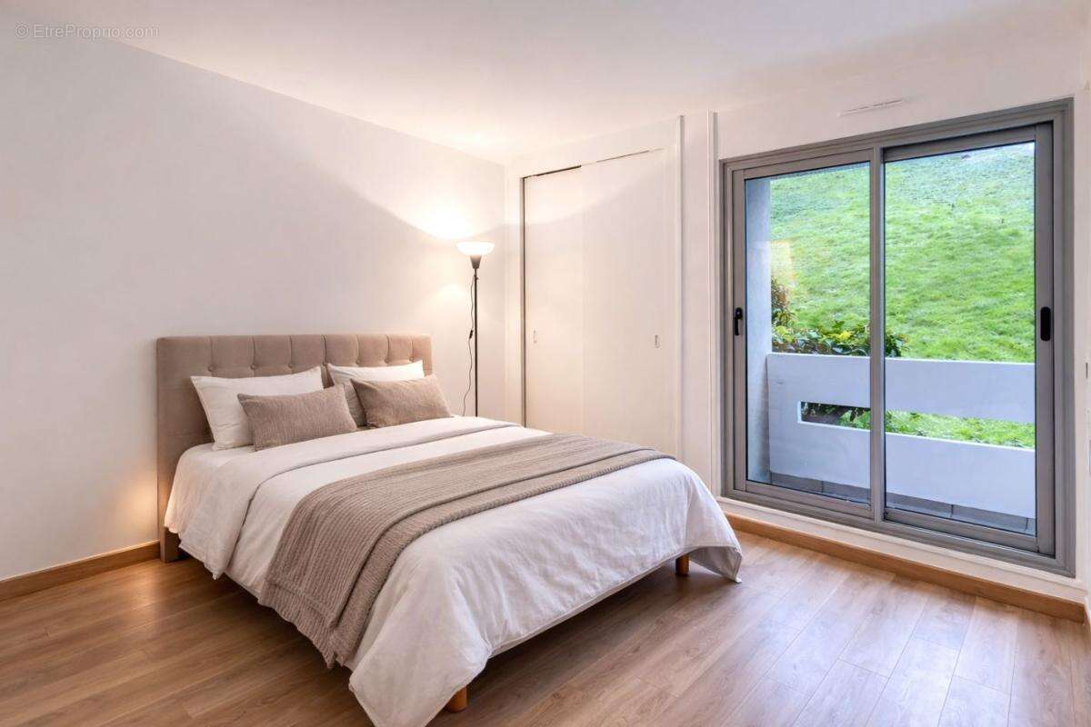 Appartement à ROSNY-SOUS-BOIS