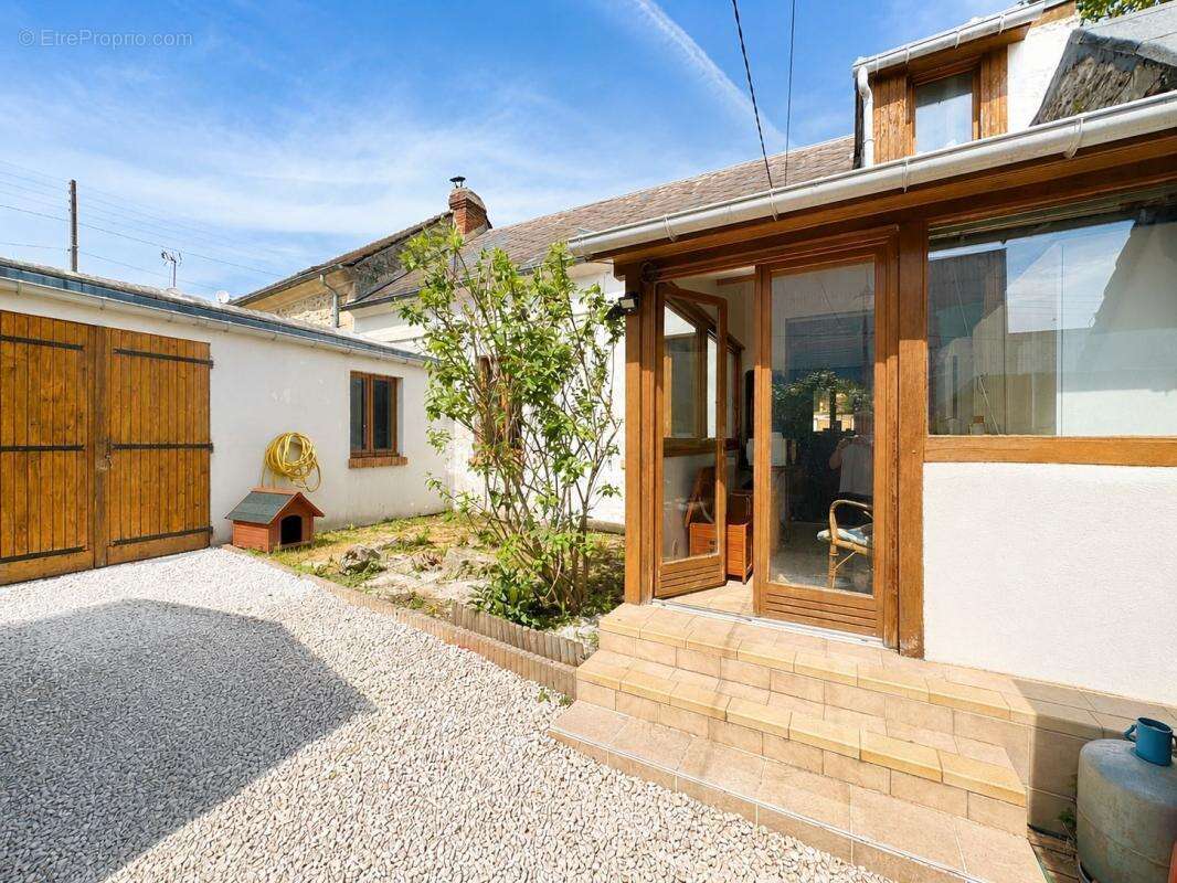Maison à LIANCOURT