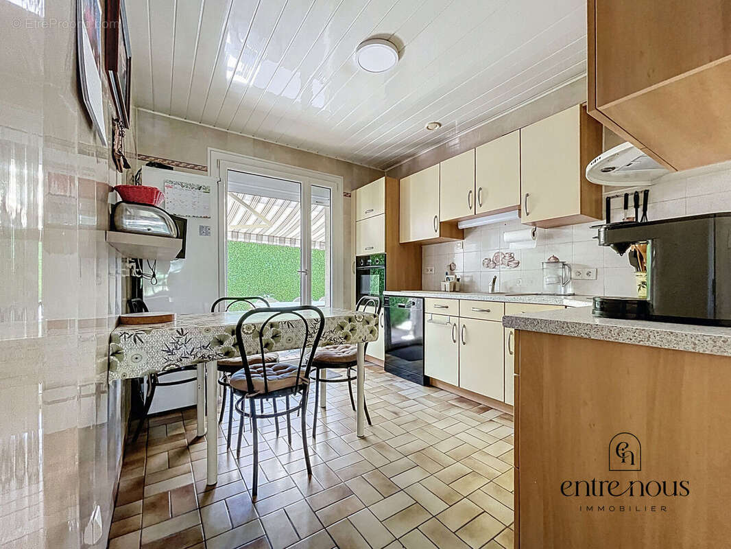 Photo 5 - Maison à COURS-LA-VILLE