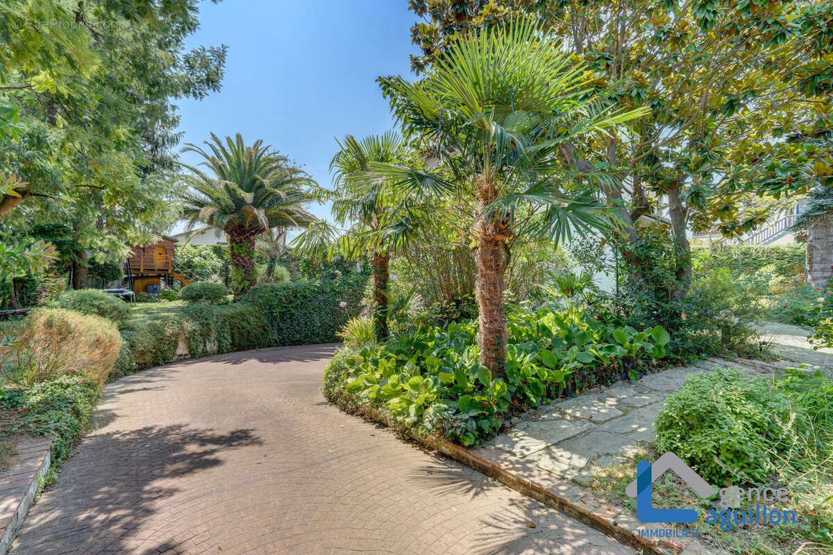 Superbe villa à deux pas de la plage - photo 28