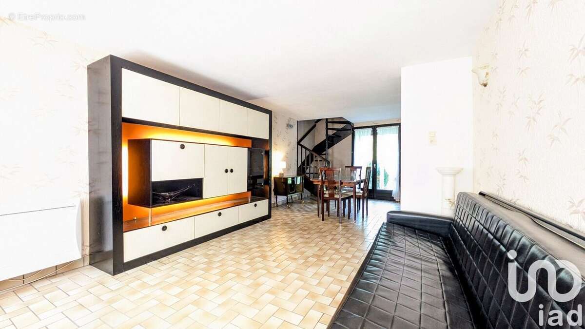 Photo 3 - Maison à FROMELENNES