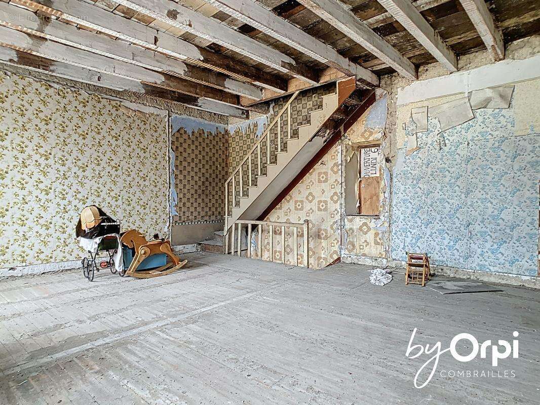 Appartement à SAINT-GERVAIS-D'AUVERGNE