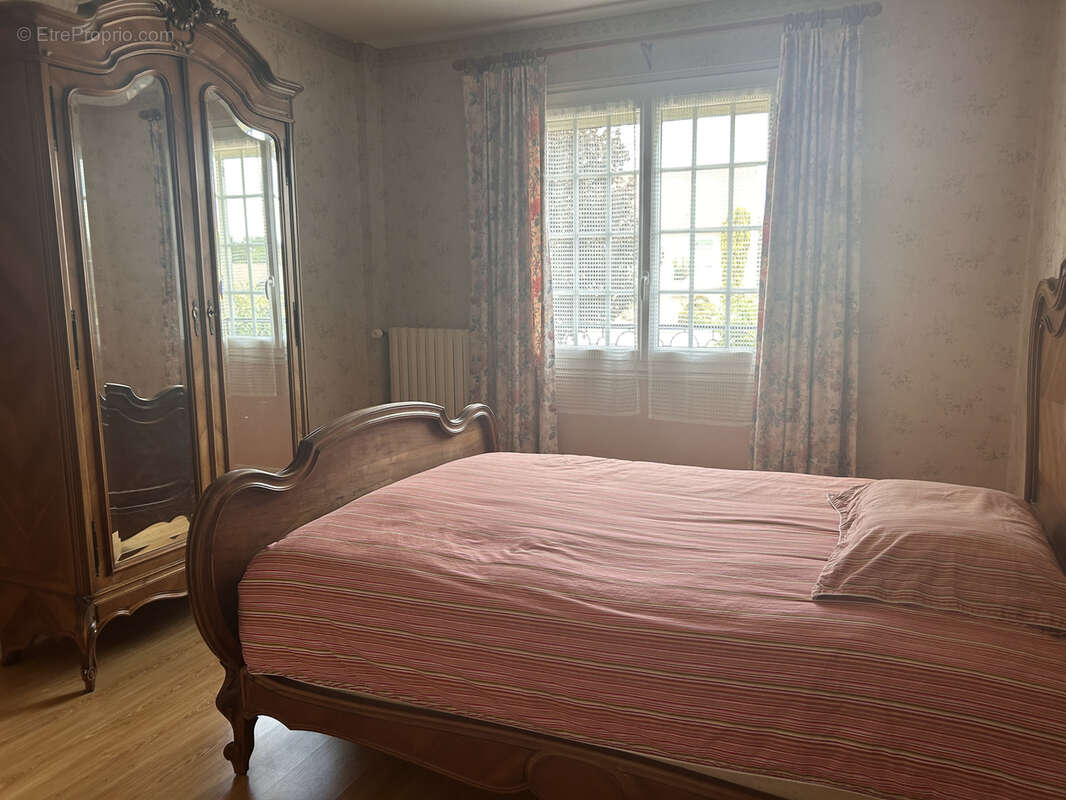 Maison 6 pièces avec jardin clos à Saint-Marcel - photo 6