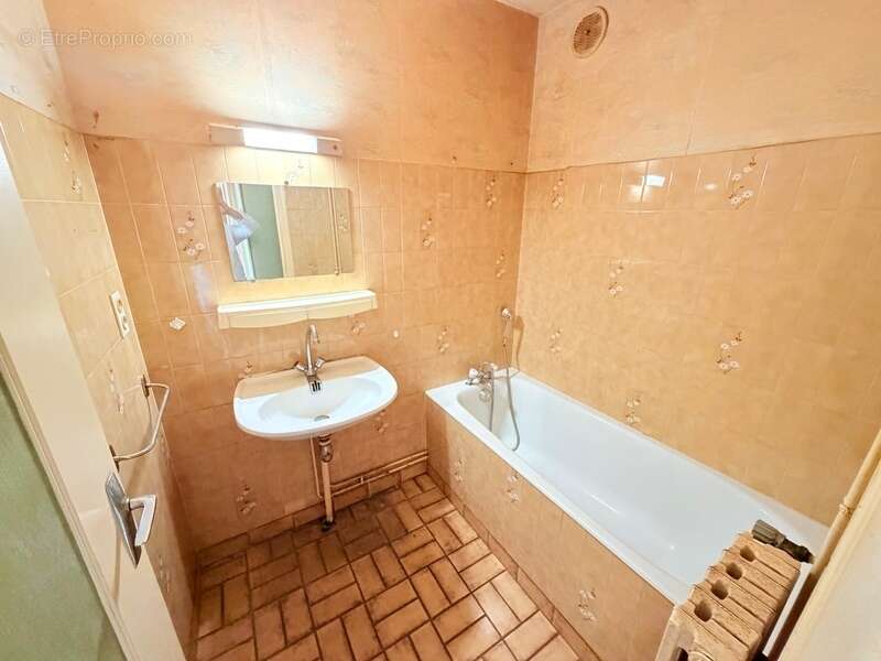 Maison à vendre 5 pièces GUEUGNON (71) - photo 10