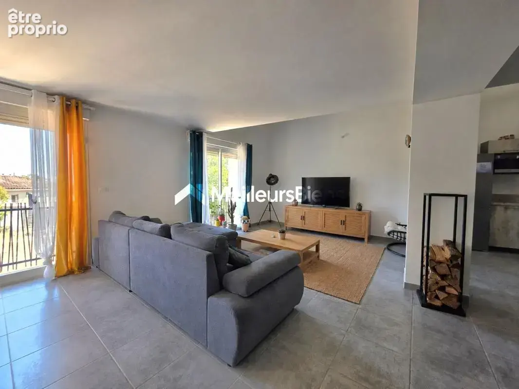 Ancienne Grange rénovée de 126 m² avec jardin et grand garage - photo 8