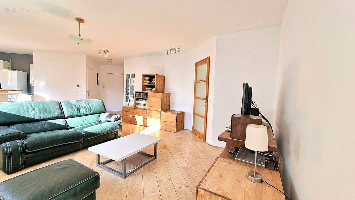 Appartement à ELANCOURT