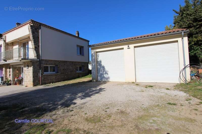 Maison à VERNOUX-EN-VIVARAIS