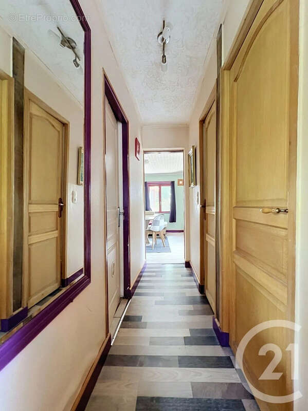 Maison 207 m² à Pont-Audemer  - photo 20