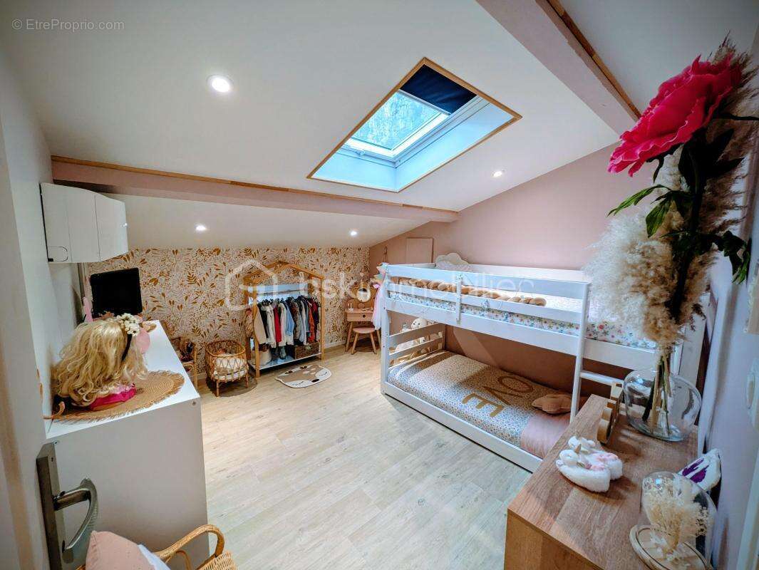 Maison de rue centre ville - photo 9
