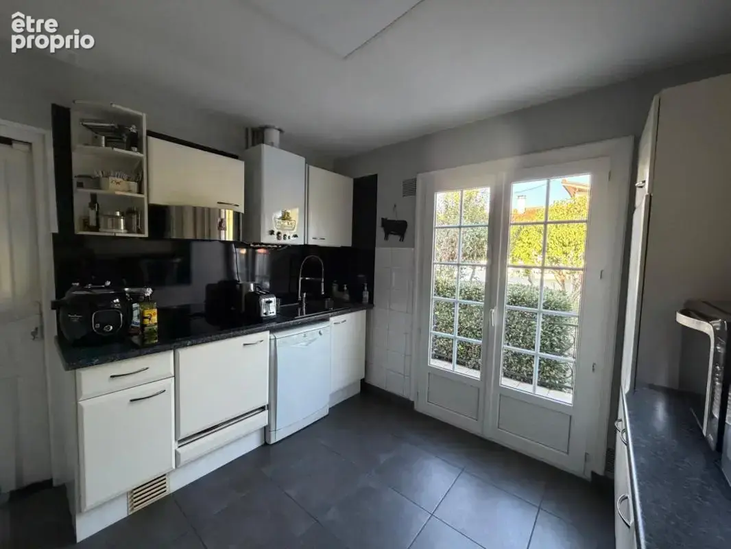 Maison à vendre 4 pièces PESSAC (33) - photo 4