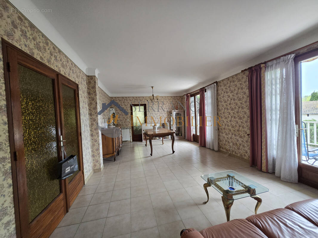 Maison à ROGNONAS