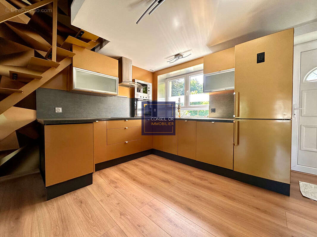 Appartement à BRIGNAIS