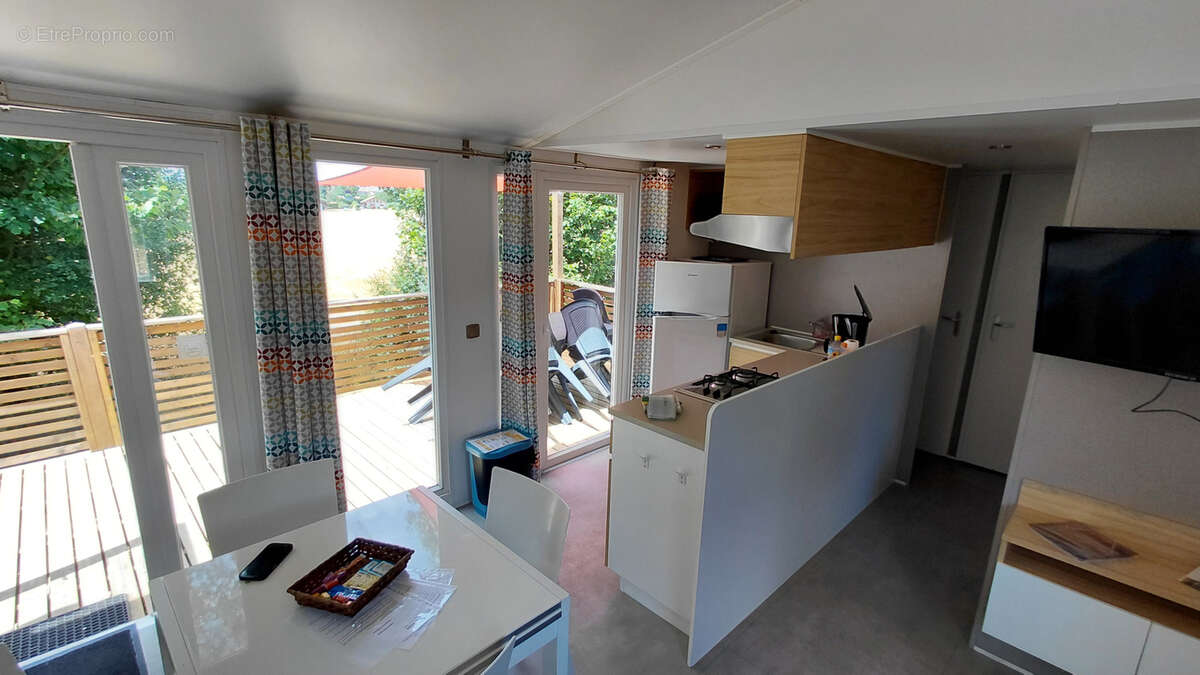 Ensemble de logements atypiques à Loray pour résidence principale ou location - photo 10